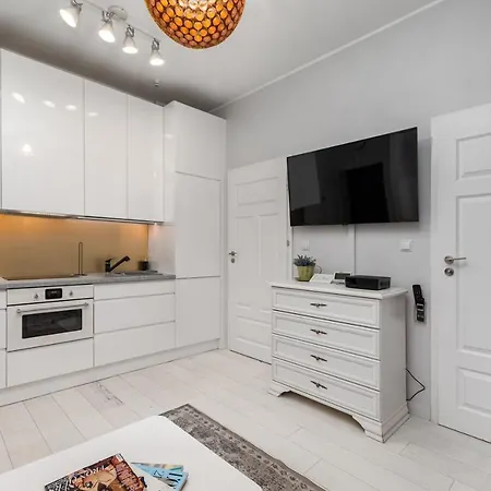 Apartman Ogrodowa 65 By Homeprime Varsó